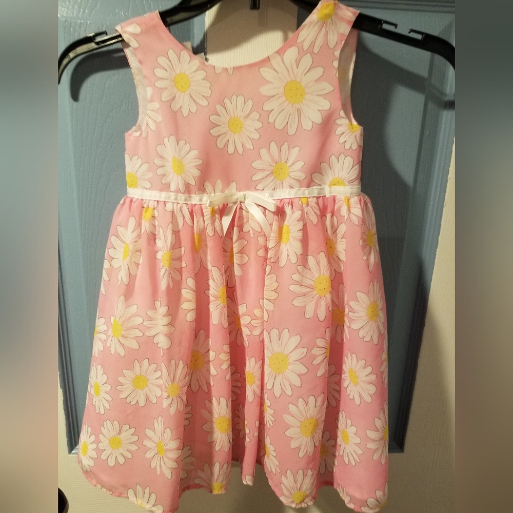 Pink and White Daisies Sleeveless Scoop Neck Sundress Size 3T NWT